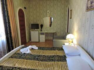 Гостевой дом My House Hotel Тбилиси Люкс с балконом-4