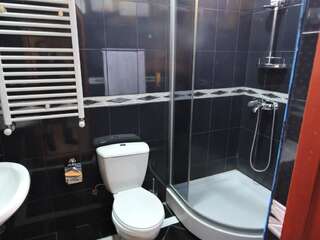 Гостевой дом My House Hotel Тбилиси Люкс с балконом-8